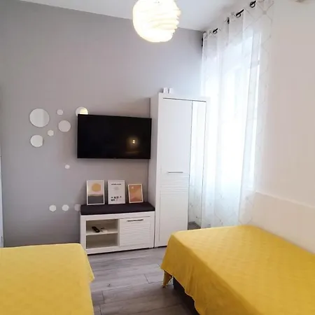 Гостьовий будинок Diana