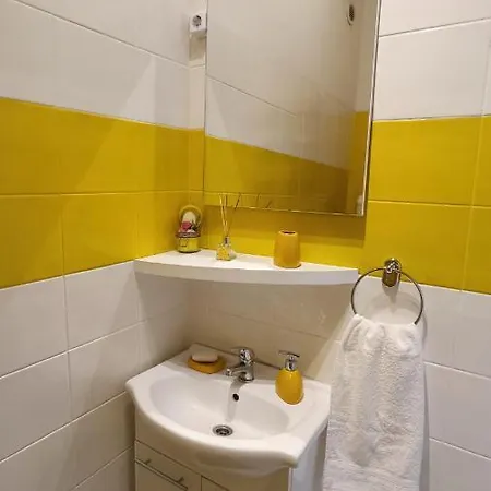 Diana Guest house