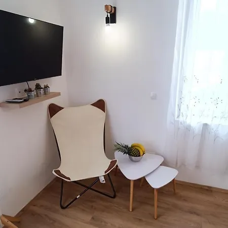 Diana Гостьовий будинок