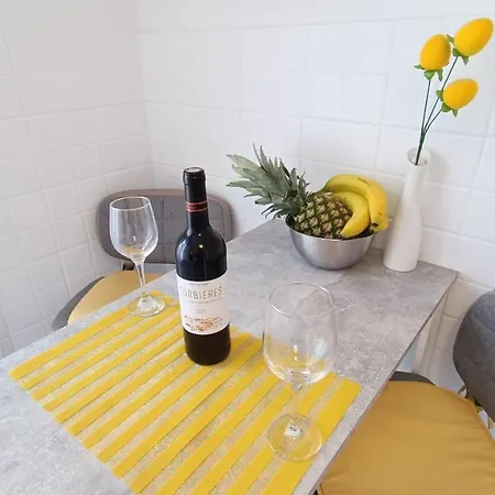 Гостьовий будинок Diana